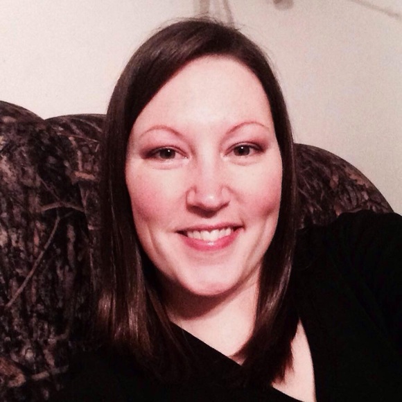 Meet your Posher, Sara - Picture 1 of 1